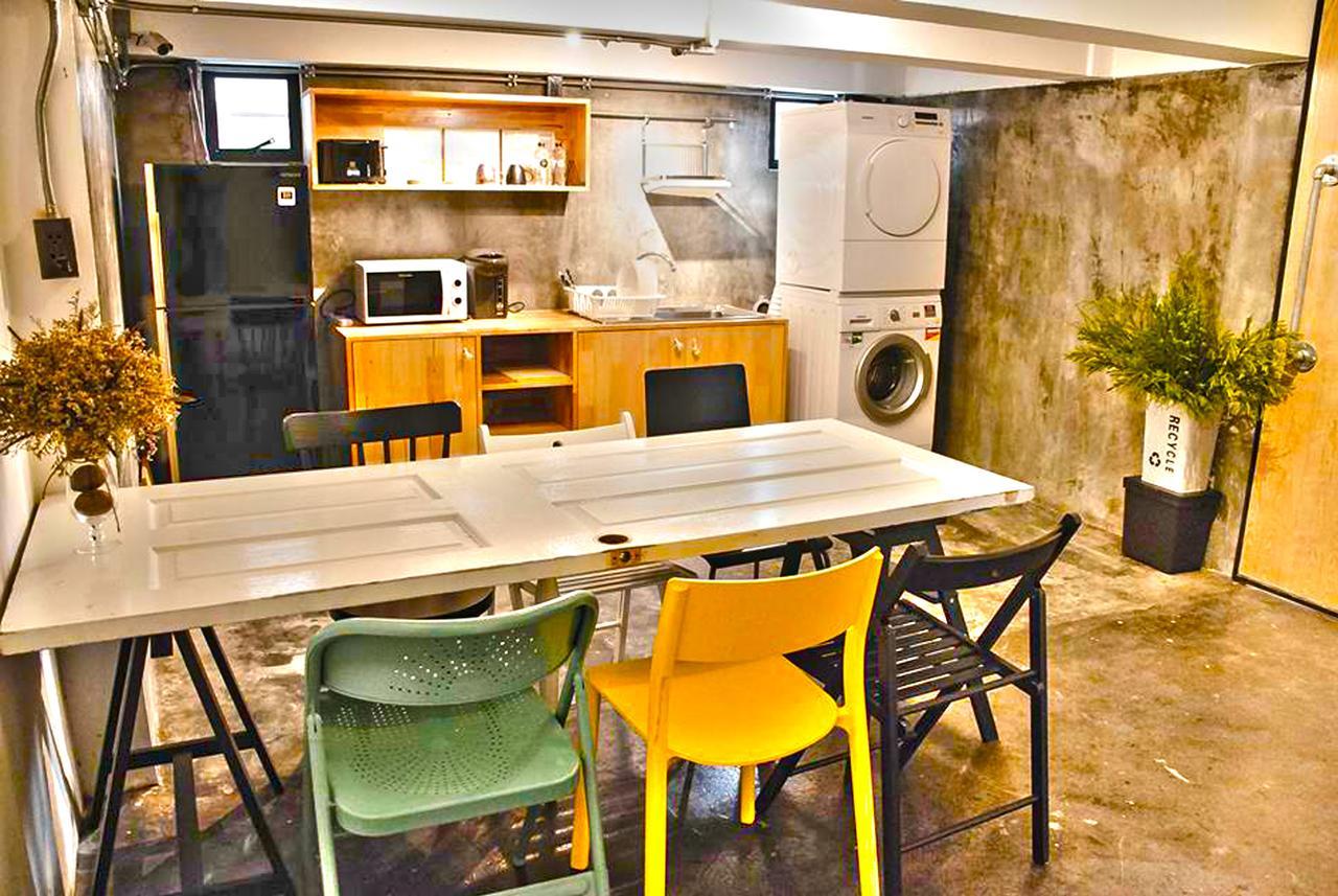 All That Bangkok Hostel Exterior photo